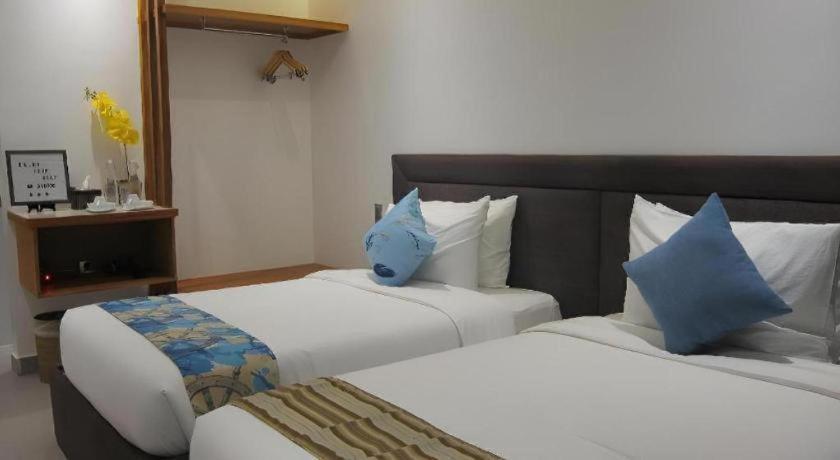 White Breeze Palawan Boutique Hotel Puerto Princesa Eksteriør billede